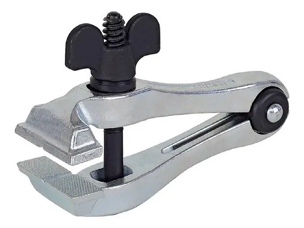 Tornillo de mando manual 100mm con tuerca de mariposa KUKKO 